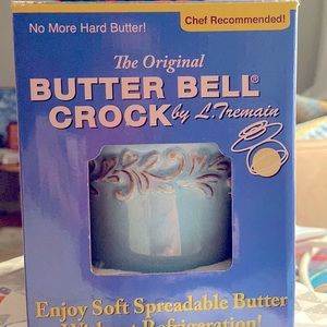New in box the original butter bell crock